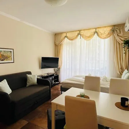 Abelia а-21 Sunny Διαμέρισμα *